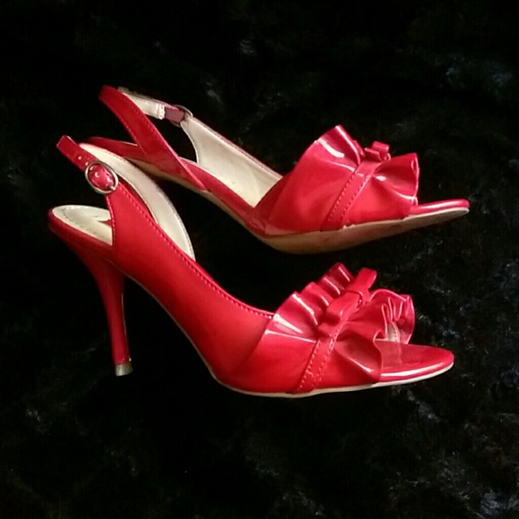 Red patten heels - Picture 3 of 4