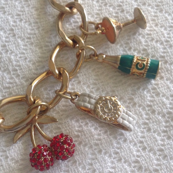 FANTASY CHARMS BRACELET - Picture 2 of 4