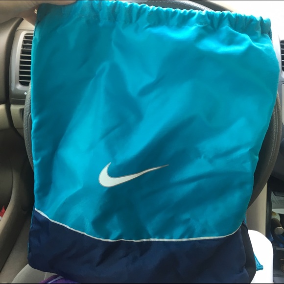 ******ON HOLD!!!******Nike draw string bag