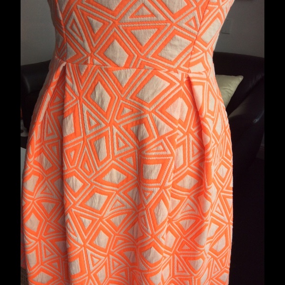 Geo print dress - Picture 2 of 3