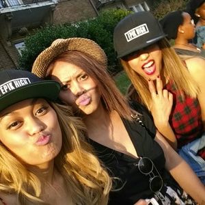 Meet your Posher, Sokhon