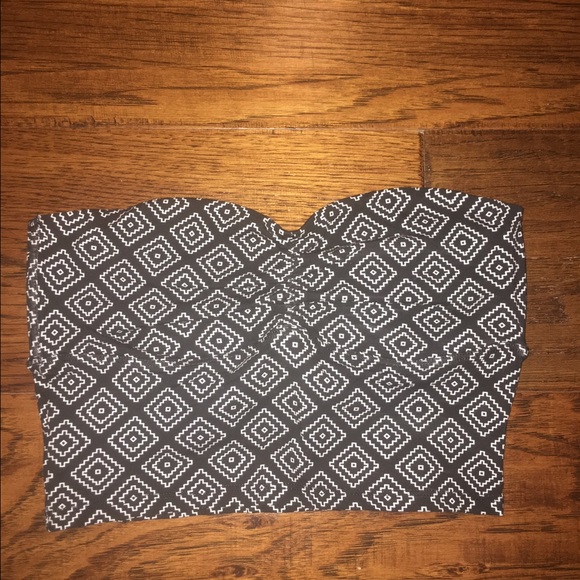 NWOT Victoria Secret Pink Crop Top Size Small