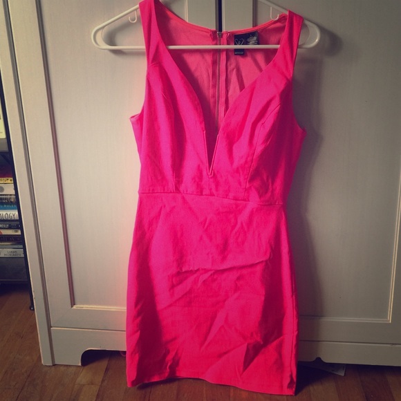 windsor hot pink dress