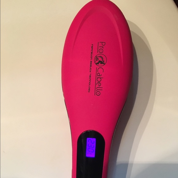 Straightening Brush