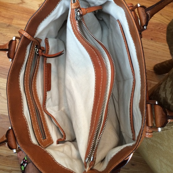 SOLD😎 Michael Kors Tan Silver Large Leather Buckl - Picture 4 of 4