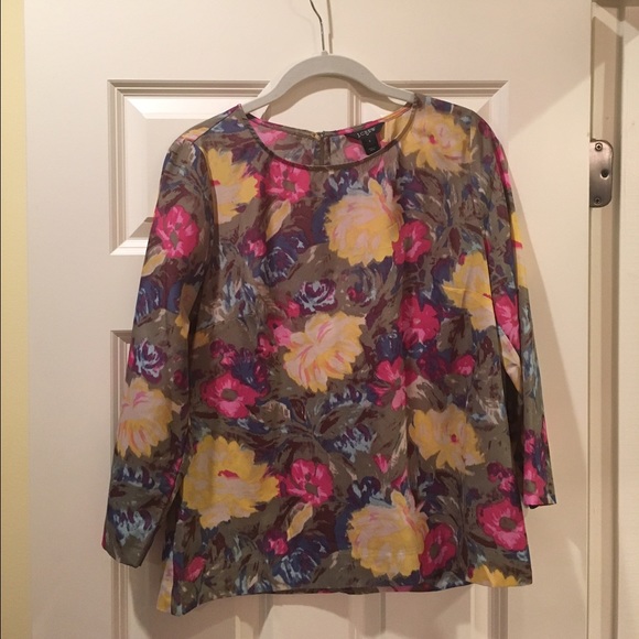 J. Crew Tops - J.crew blouse size small