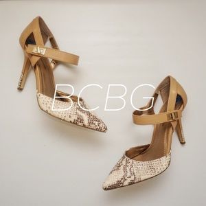 ❌SOLD❌ BCBG Snakeskin Heels