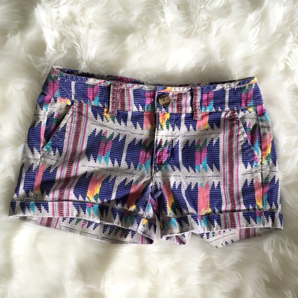 🛍 AE Tribal Boho Shorts + Free Gift