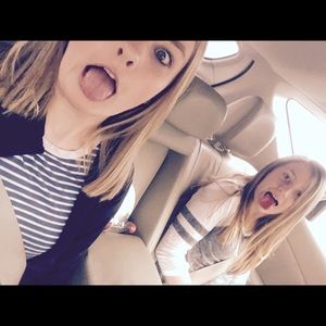 Meet your Posher, Deven