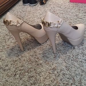 Charlotte Russe heel