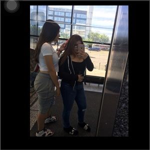 Meet your Posher, Sheyla