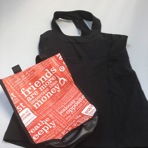 Lululemon black scoop neck tank