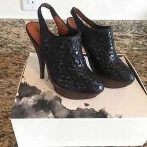 Elizabeth & James Woven Greta Heels