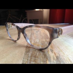 Tory Burch Eyeglasses (demo lens)