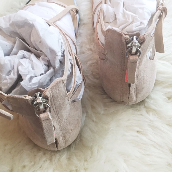 Joes Leather Nude Gladiator Sandal - Picture 3 of 4