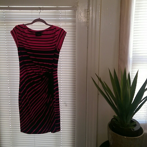 Just Taylor dress size 6