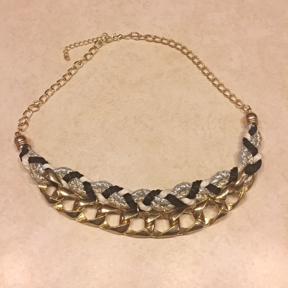 Unique & Chic Statement Rope Necklace Gold & sold - Picture 2 of 2