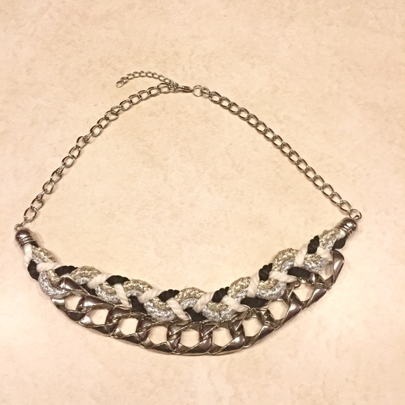Unique & Chic Choker Rope Necklace Silver sold - Picture 2 of 2
