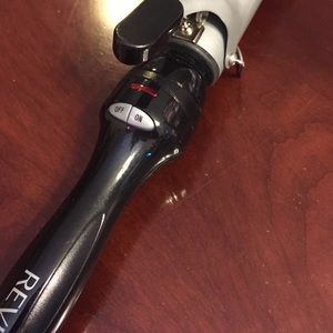 1.5" Revlon Curling Iron