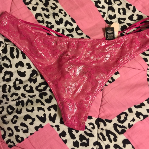 Vs pink thong