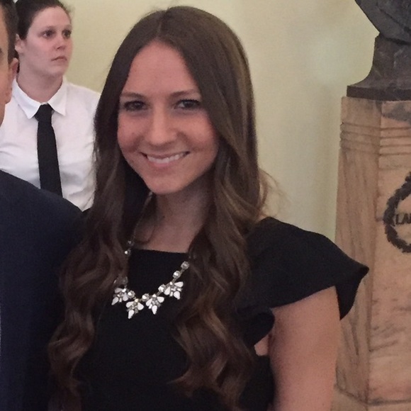 Meet your Posher, Dani