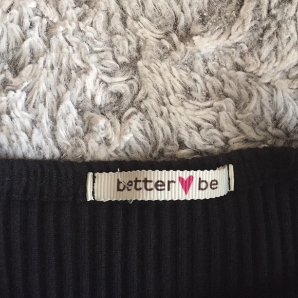 BLACK DRESS - Picture 2 of 3