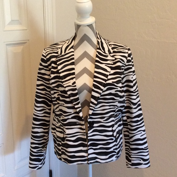 Ladies animal print jacket