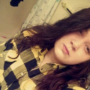 Meet your Posher, Ella