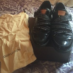 100%authentic Louis Vuitton