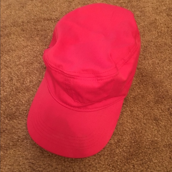 pink cap