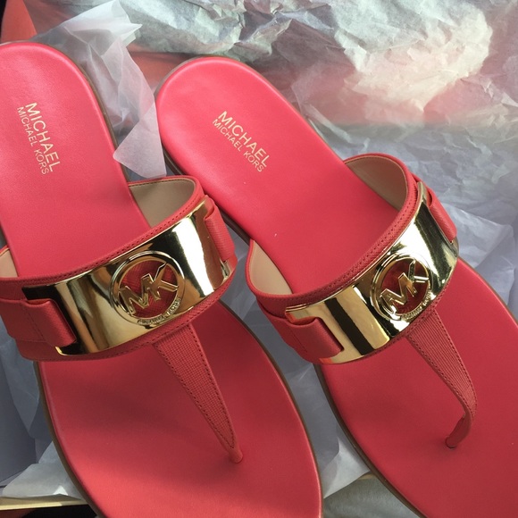 NWT Michael Kors leather sandals - Picture 4 of 4