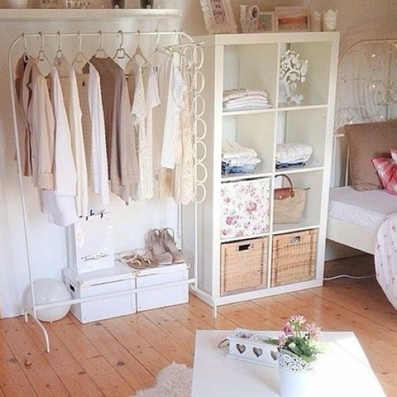 Meet your Posher, Susan - Picture 3 of 3