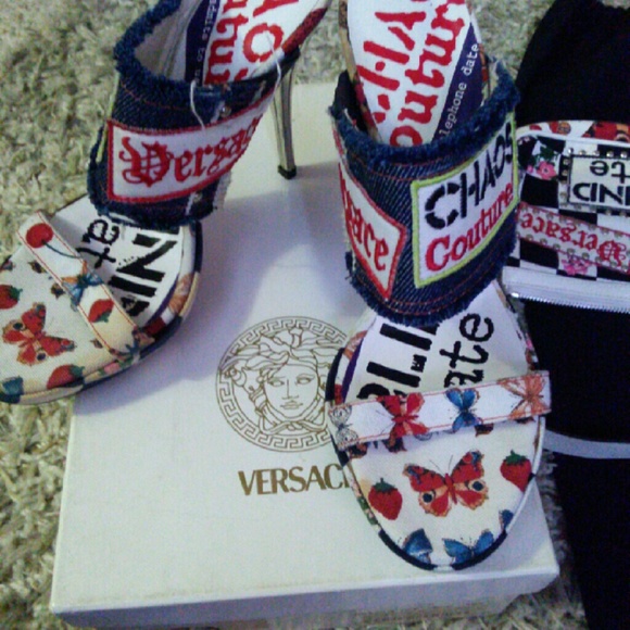 Authentic Versace shoes  make me a offer