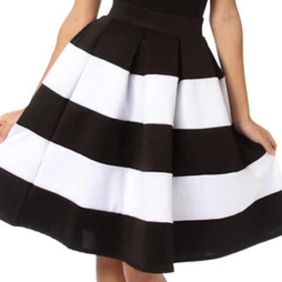 Cemi Ceri Dresses & Skirts - Black White Striped Midi Skirt in Scuba Fabric