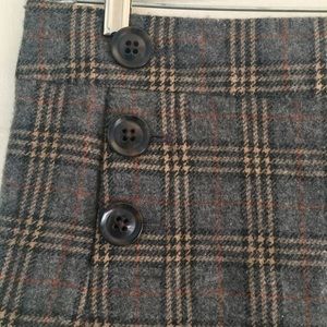 Patterned wool mini skirt