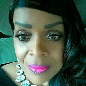 Meet your Posher, Lisha