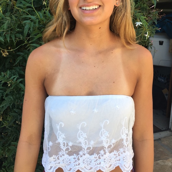 Urban Outfitters veiled lace bandeau crop