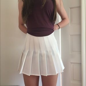 White pleated skirt