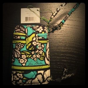 Carry It All Wristlet Island Blooms - Tags On!