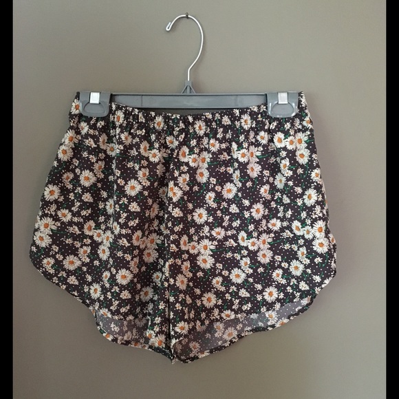Floral Print Flowy Shorts