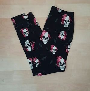 Super cute Torrid size 1 leggings