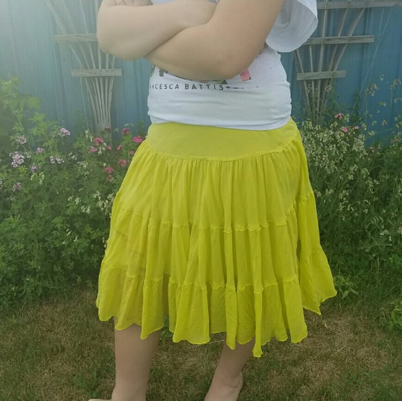 Yellow Express skirt