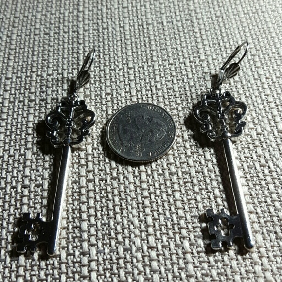 Silver Skelton Keys Earrings - Picture 2 of 2
