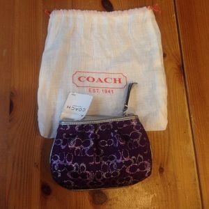 Coach coin purse- never been used, with tags