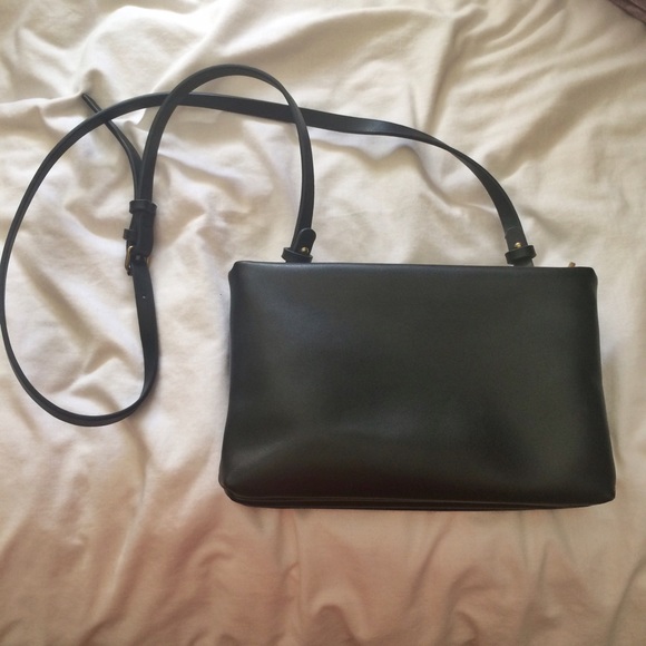 urban outfitters purse