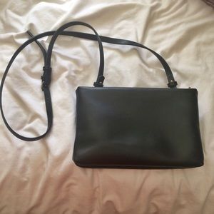 urban outfitters purse