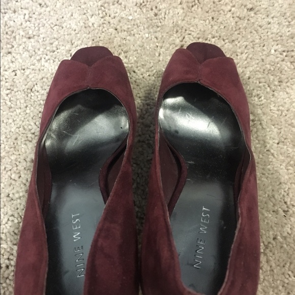 Nine West heels- maroon/brownish in color. - Picture 2 of 4