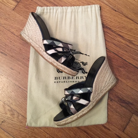 Burberry Nova plaid espadrille wedge sandal