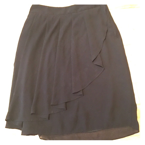 Black skirt