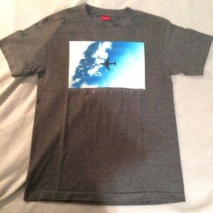 V/SUAL graphic tee